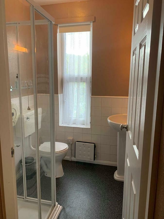 Central Hotel Sutton-in-Ashfield Екстер'єр фото